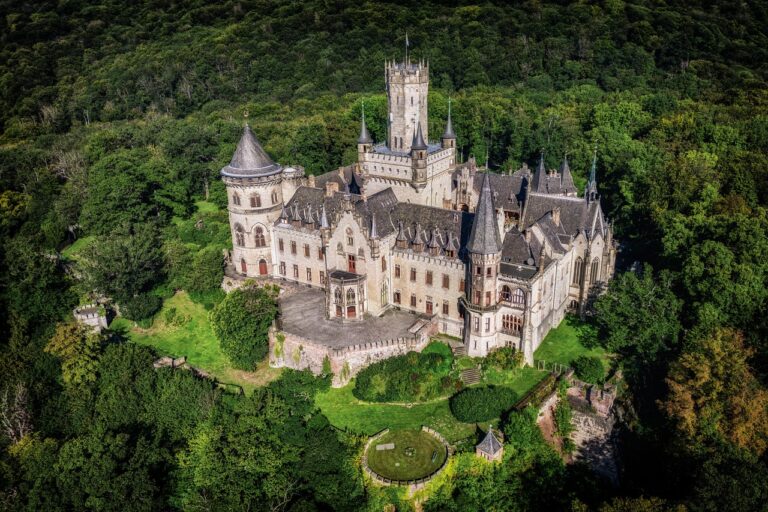 chateau dans le 77