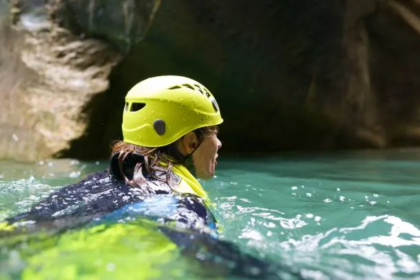 descentes en eau vive dans le Verdon